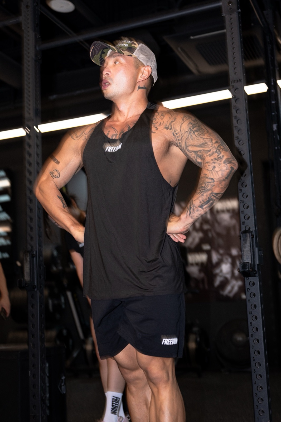 Portrait of a HYROX athlete after a set at REVL, Gangnam — HYROX Korea photographer FADEIN STUDIO